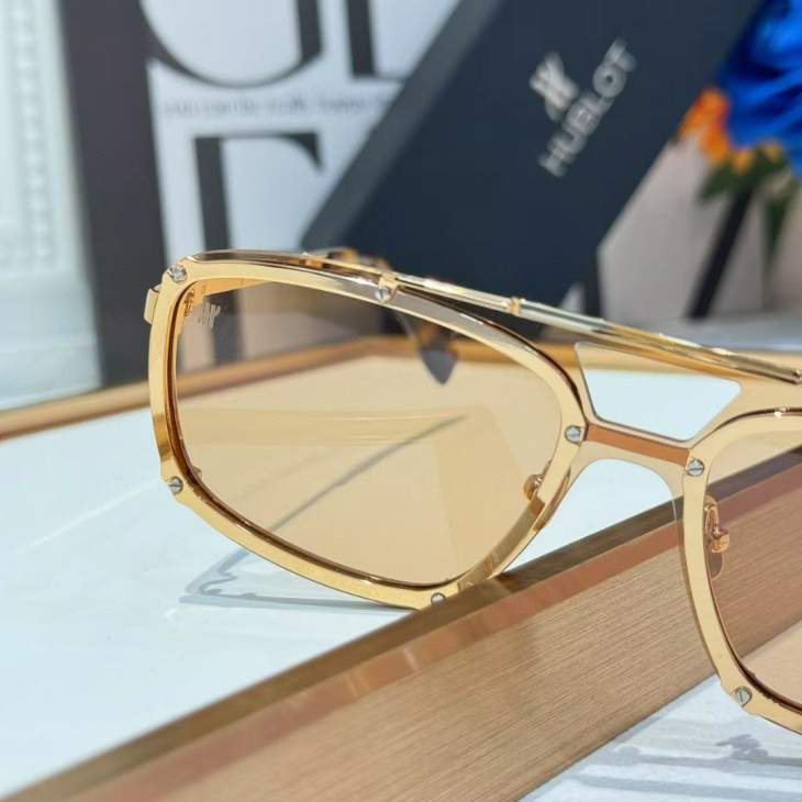 Picture of Hublot Sunglasses _SKUfw71164381fw